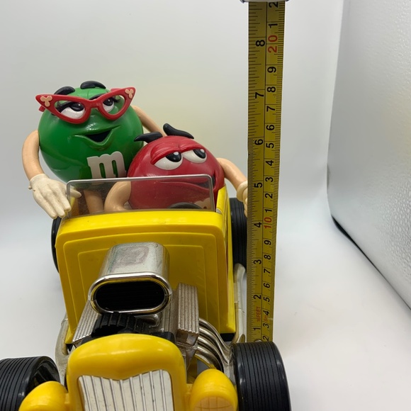 Vintage M&M's 'Rebel Without A Clue' Collectible Retired Candy Dispenser - Picture 16 of 16